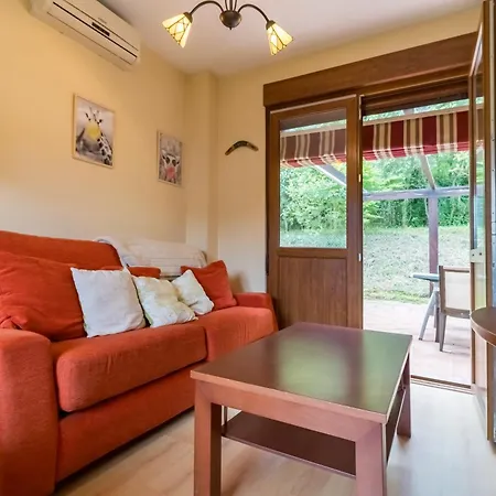 Con Jardin Privado Pesués