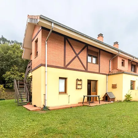 Con Jardin Privado * Pesués